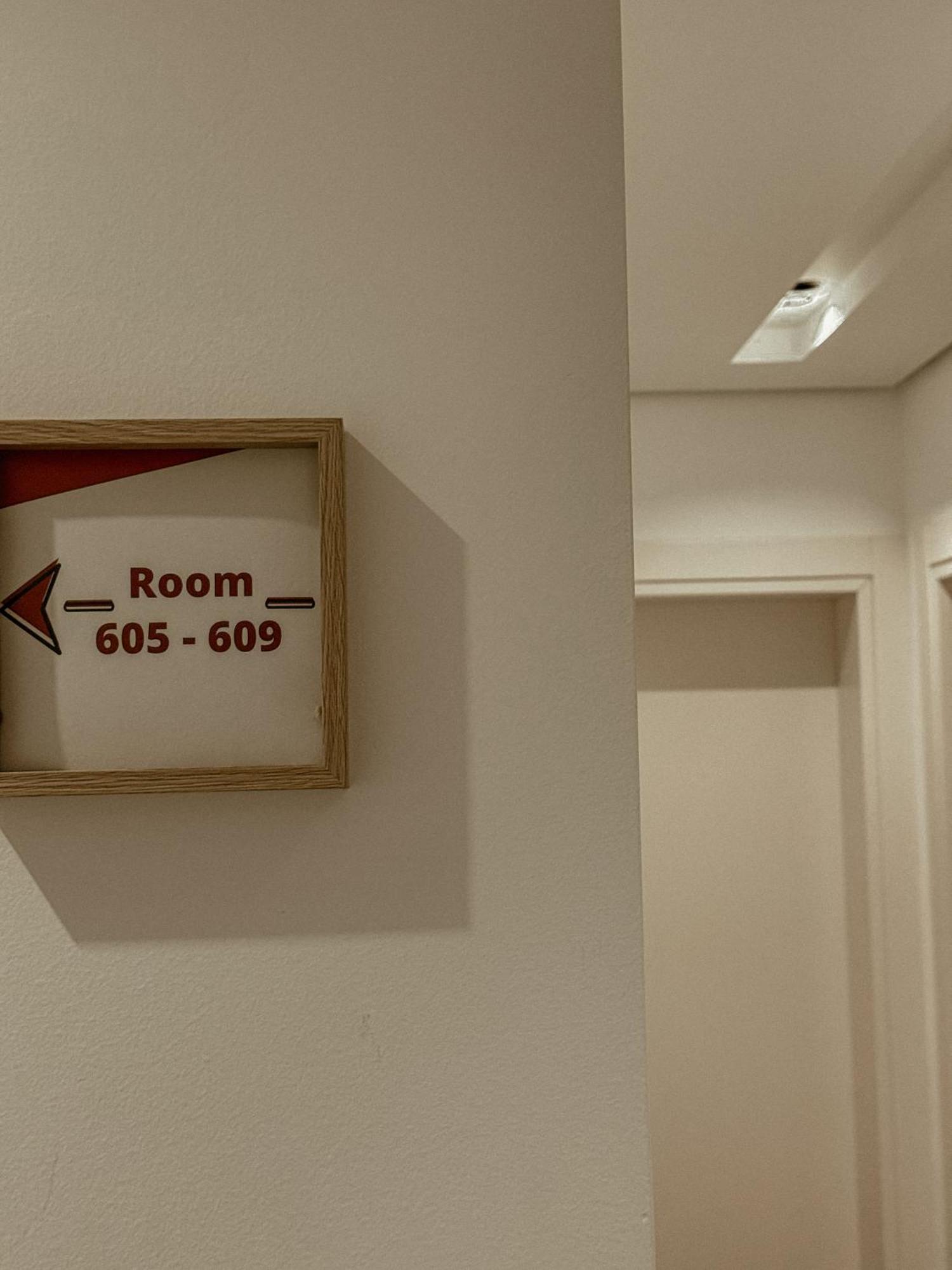 Maxi Room Vlorë Eksteriør bilde